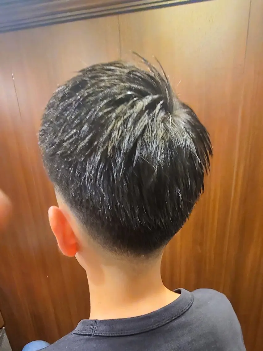 メンズ ショート フェードカット 七三 スキンフェード カット 針生 永遠のヘアスタイル