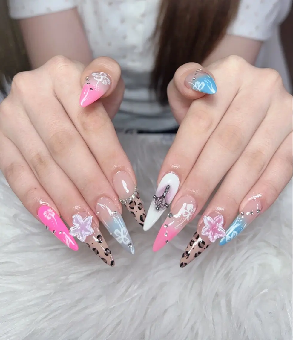 ネイル ハンドネイル RosyBeauty スカルプ専門店のネイルデザイン
