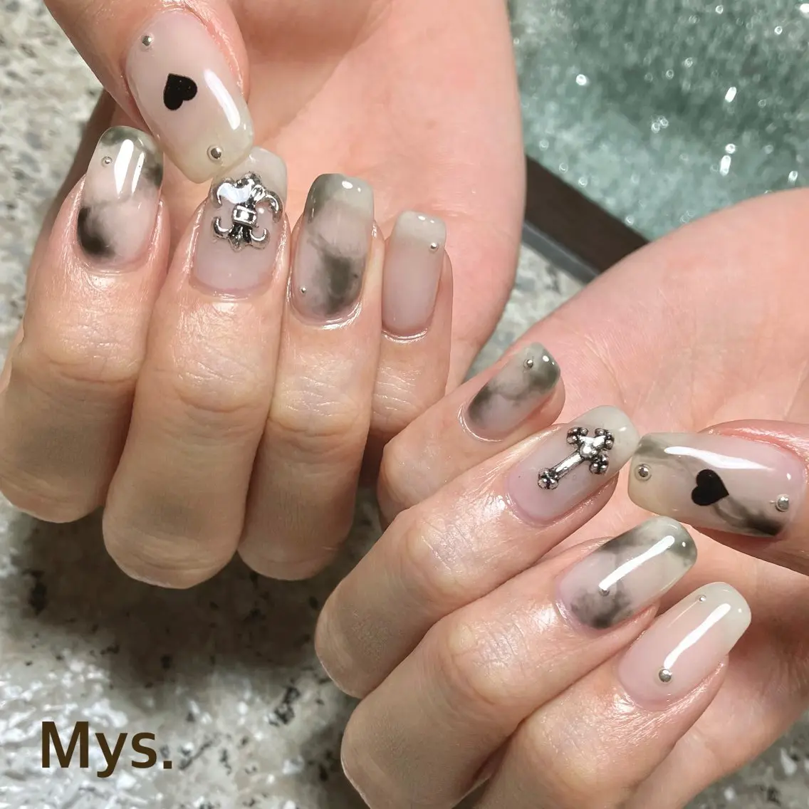 ネイル ハンドネイル Mys. 三上紗紀のネイルデザイン