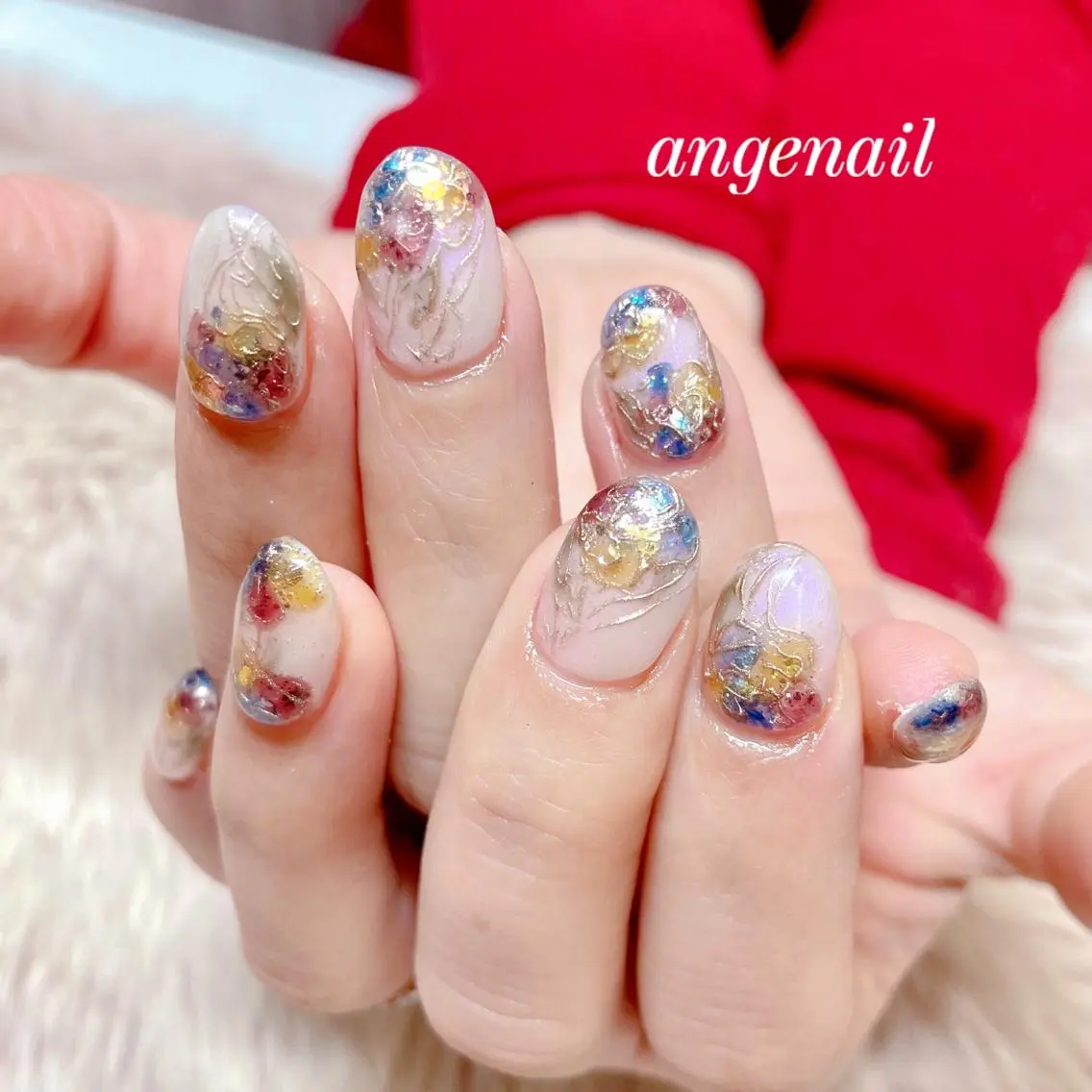 ネイル ハンドネイル オーナーネイリスト MAKIのネイルデザイン