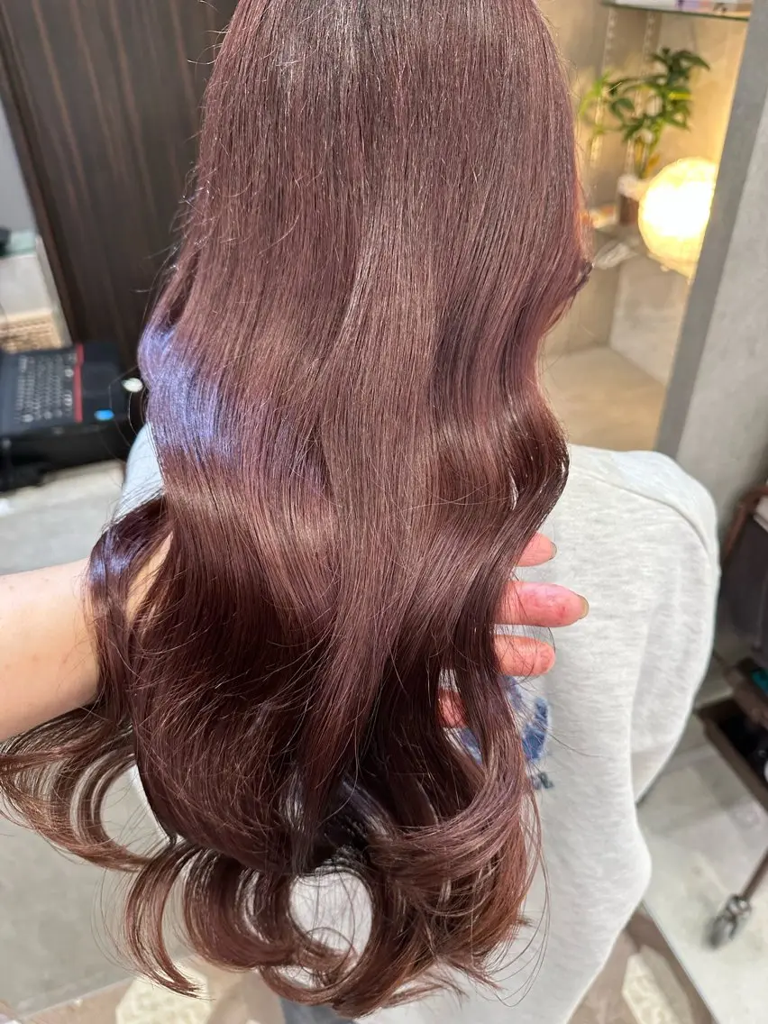 ロング カラー ヘアカラー トリートメント AYAKASA 暖色カラー/レイヤーのヘアスタイル
