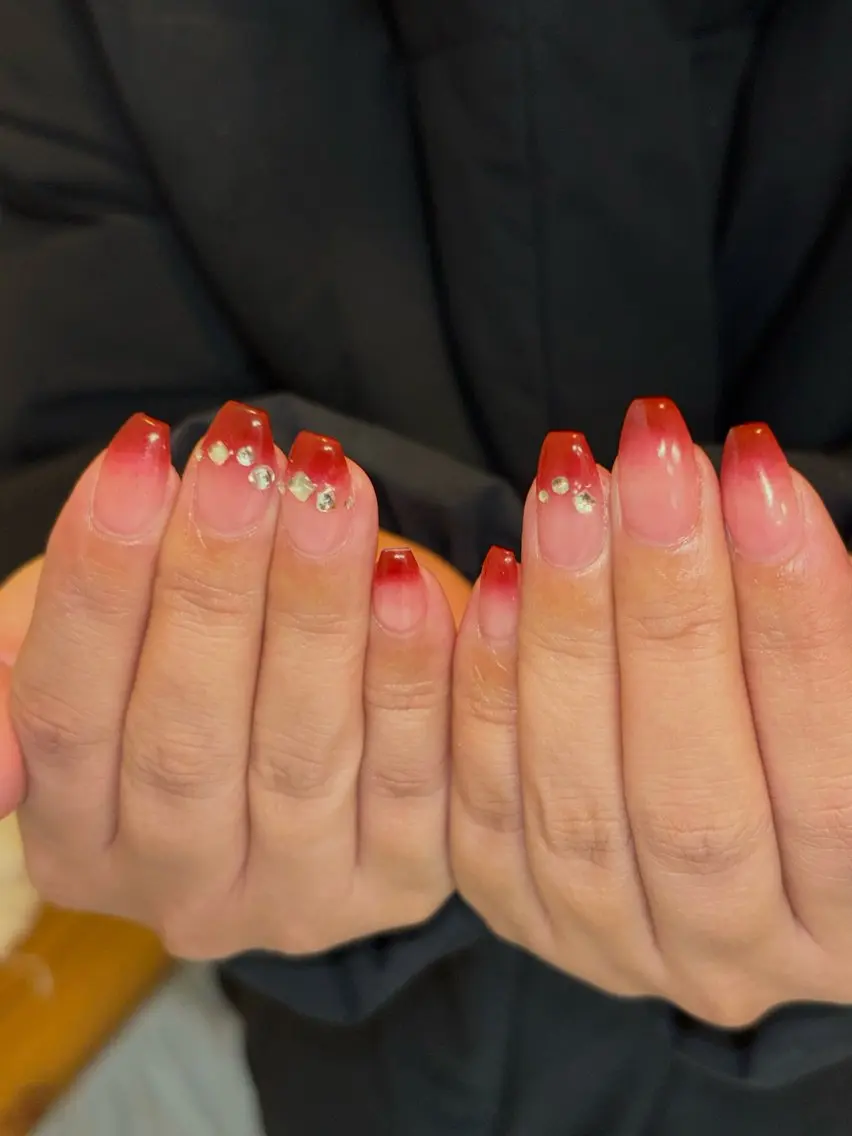 オフ込💅ハンド5種フレンチ(クリアベース)・カラーグラデーション✨甘皮ケア込の写真