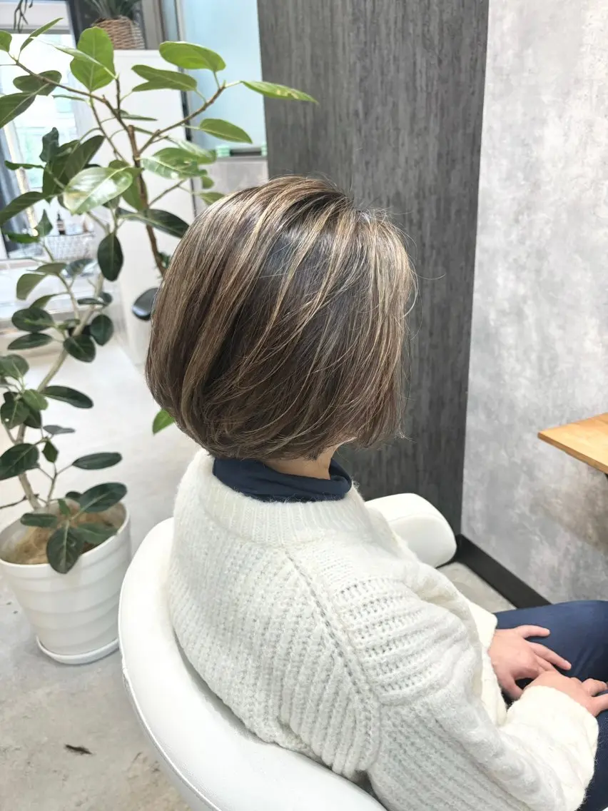 ショート カット ヘアカラー トリートメント en Siena エンシエナのヘアスタイル