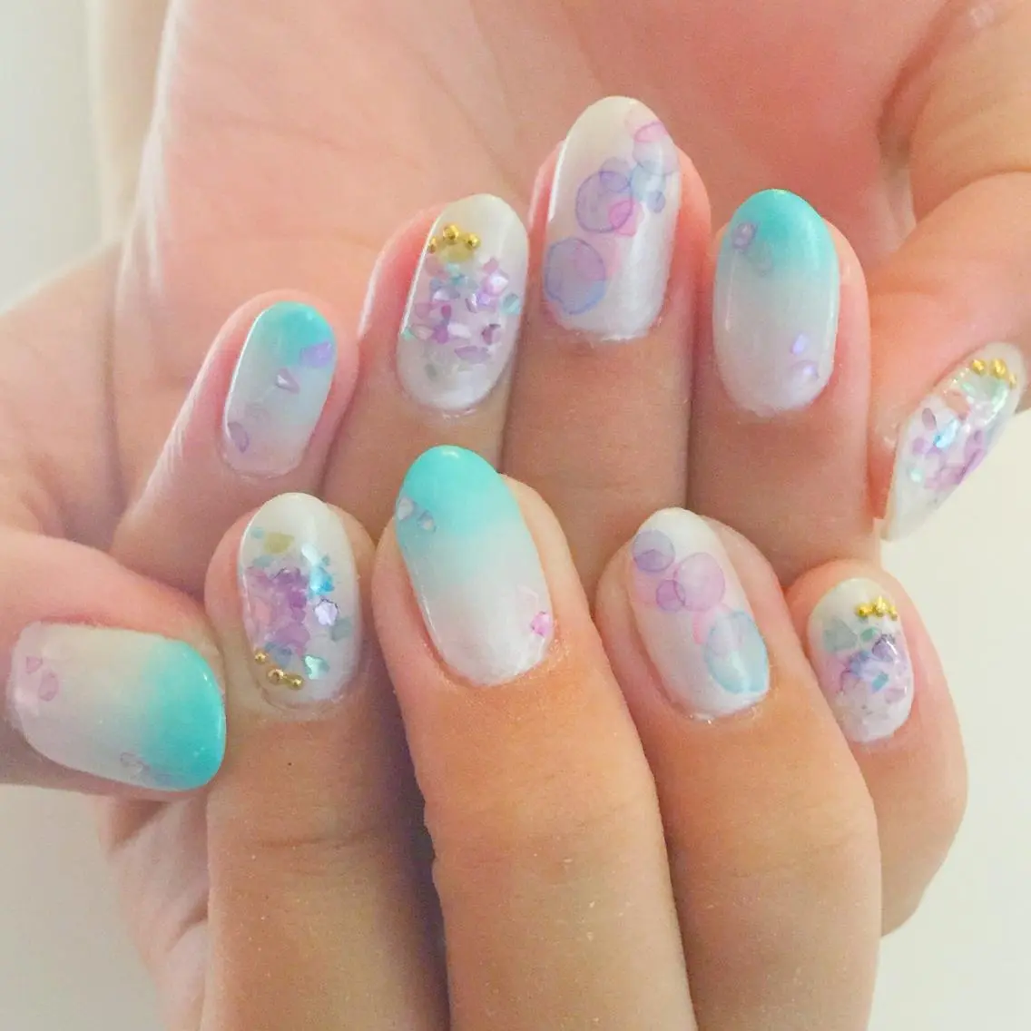 ネイル ジェルネイル グラデーション YUN 💅のネイルデザイン