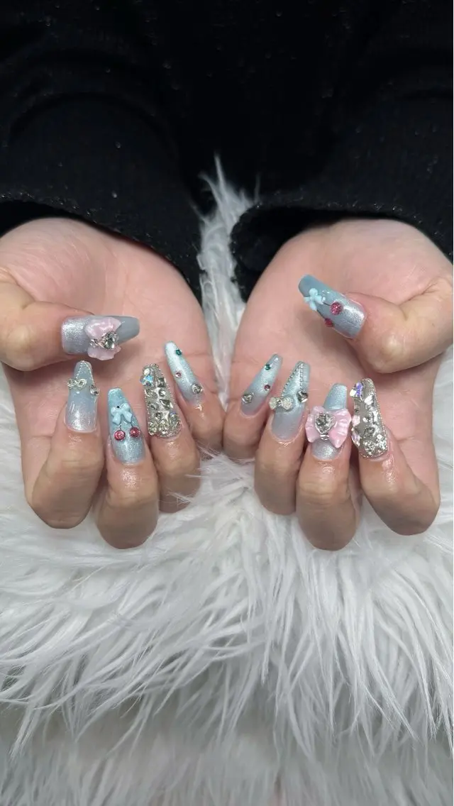 ネイル アートネイル ジェルネイル マグネットネイル ニュアンスネイル シンプルネイル ハンドネイル Ryu Nail NekoChanのネイルデザイン