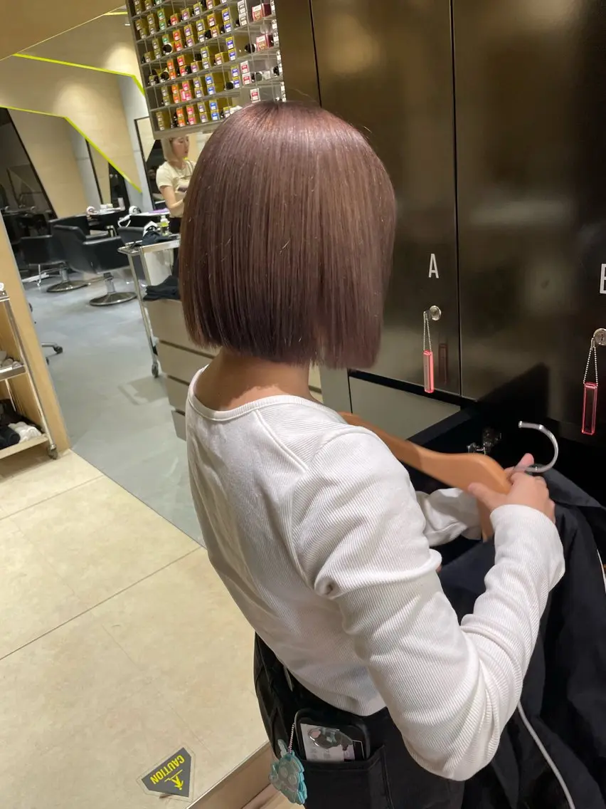 ショート カラー ブリーチ 8HAIR / MAYUのヘアスタイル