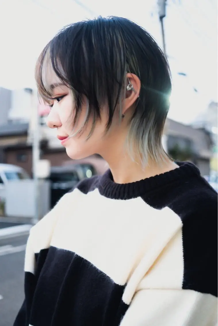 ショート カラー インナーカラー レイヤーカット ショートヘア ウルフカット ウルフレイヤー カット ヘアカラー 似合わせ レイヤー須川のヘアスタイル