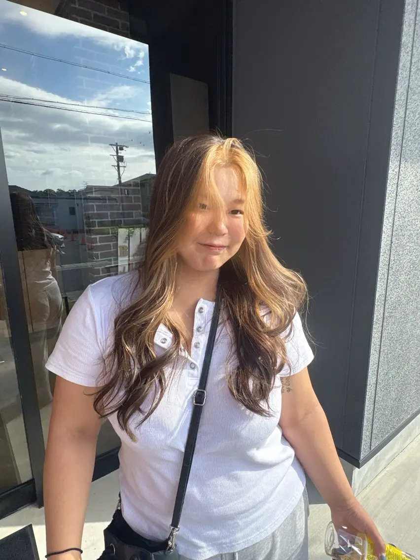 ロング ミストバング カット ヘアカラー トリートメント BUSH なかじませりなのヘアスタイル