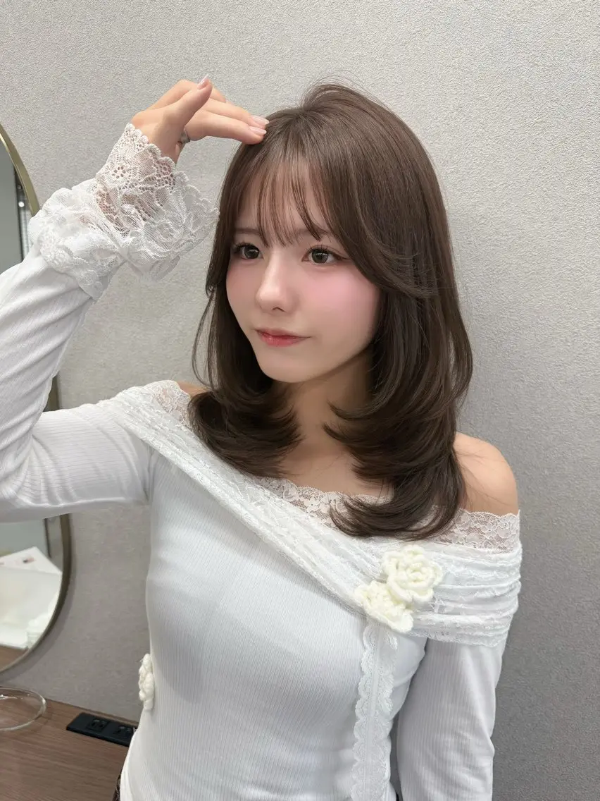 ロング カラー ベージュカラー ブラウンカラー 透明感カラー 韓国風ヘア レイヤーカット ヘアカラー トリートメント 結べるレイヤー/ 透明感カラー/和奏のヘアスタイル
