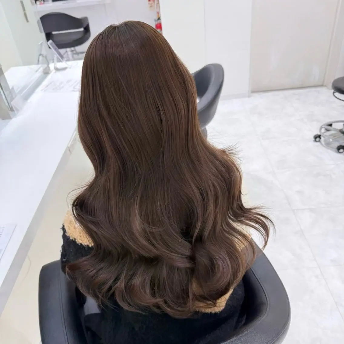 カラー 🤍ブリーチなし ブラウンhimi🤍のヘアスタイル