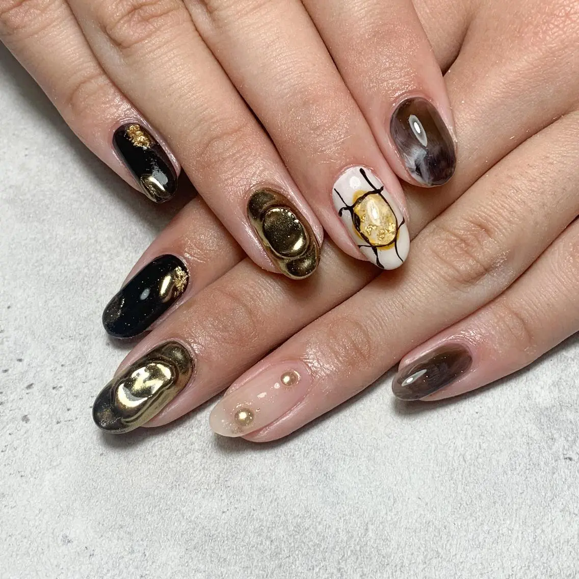 ネイル ハンドネイル FIORITURA aiのネイルデザイン