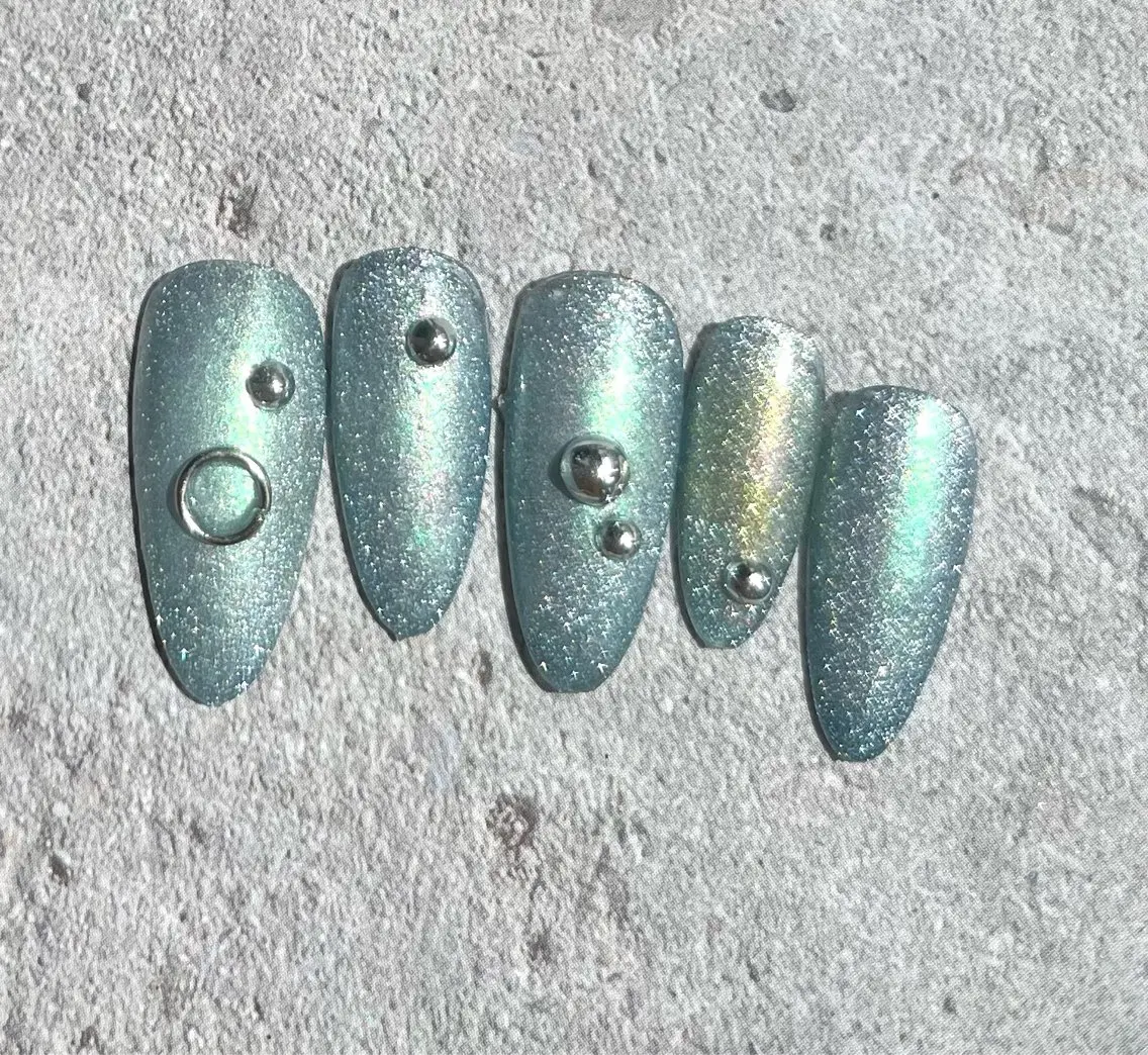 ショート 2DY NAIL SALONのネイルデザイン