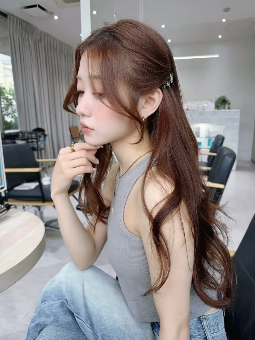 ロング カット ヘアカラー レイヤーカット⭐︎ 韓国ヘア⭐︎YUKAのヘアスタイル