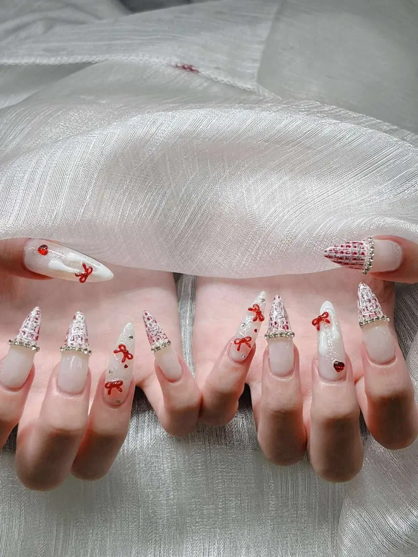 ネイル ハンドネイル Lee Nailsのネイルデザイン