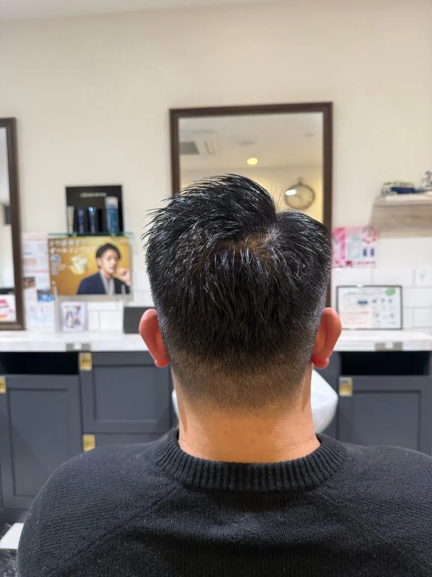 ショート メンズパーマ 似合わせカットのヘアスタイル