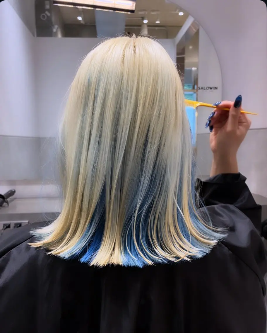 ミディアム カラー カット ヘアカラー トリートメント 篠江 廉のヘアスタイル