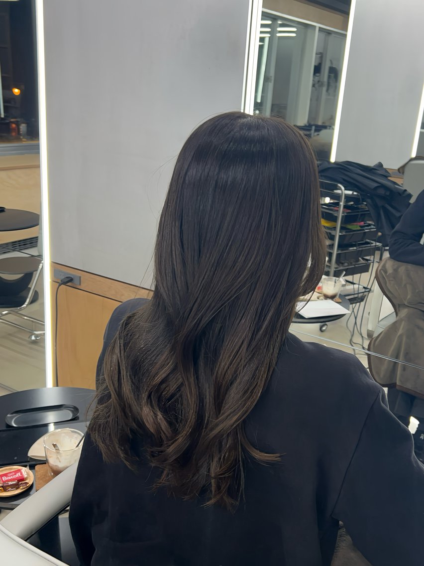 カラー ヘアカラー トリートメント 渡辺 愛里のヘアスタイル