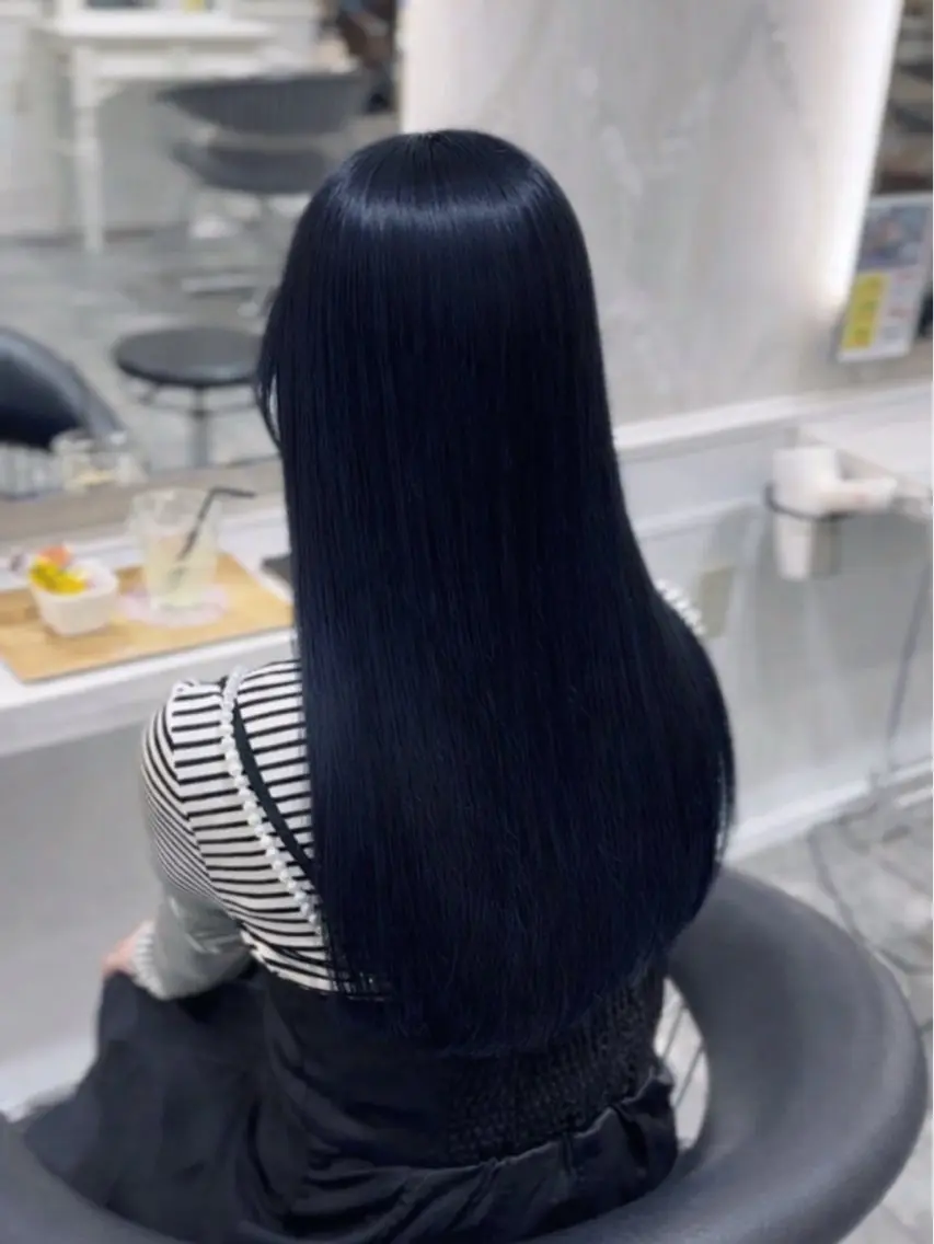ロング カラー 黒髪 ブルーカラー ブルーブラック 透明感カラー カットカラーモデル 募集中/来実🎀のヘアスタイル