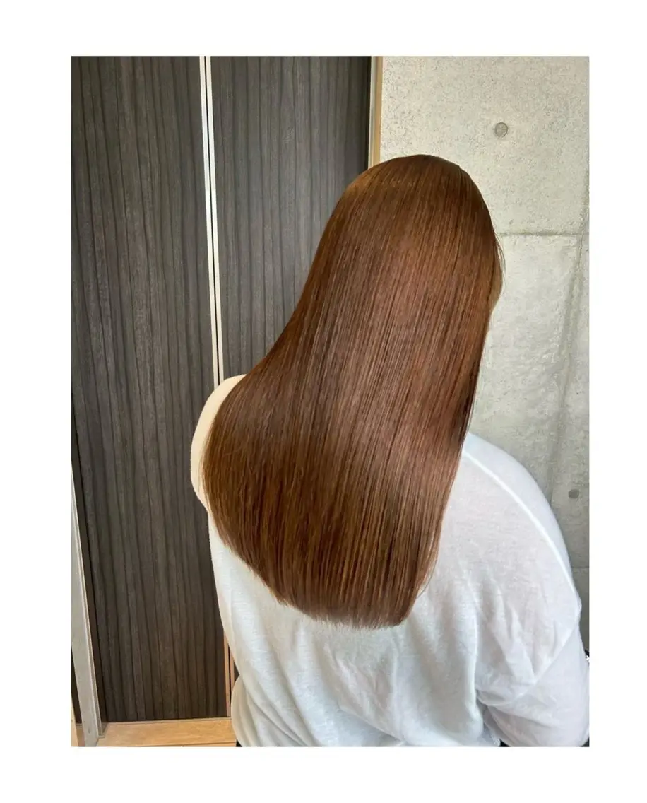 ロング トリートメント 新嵩 真理のヘアスタイル