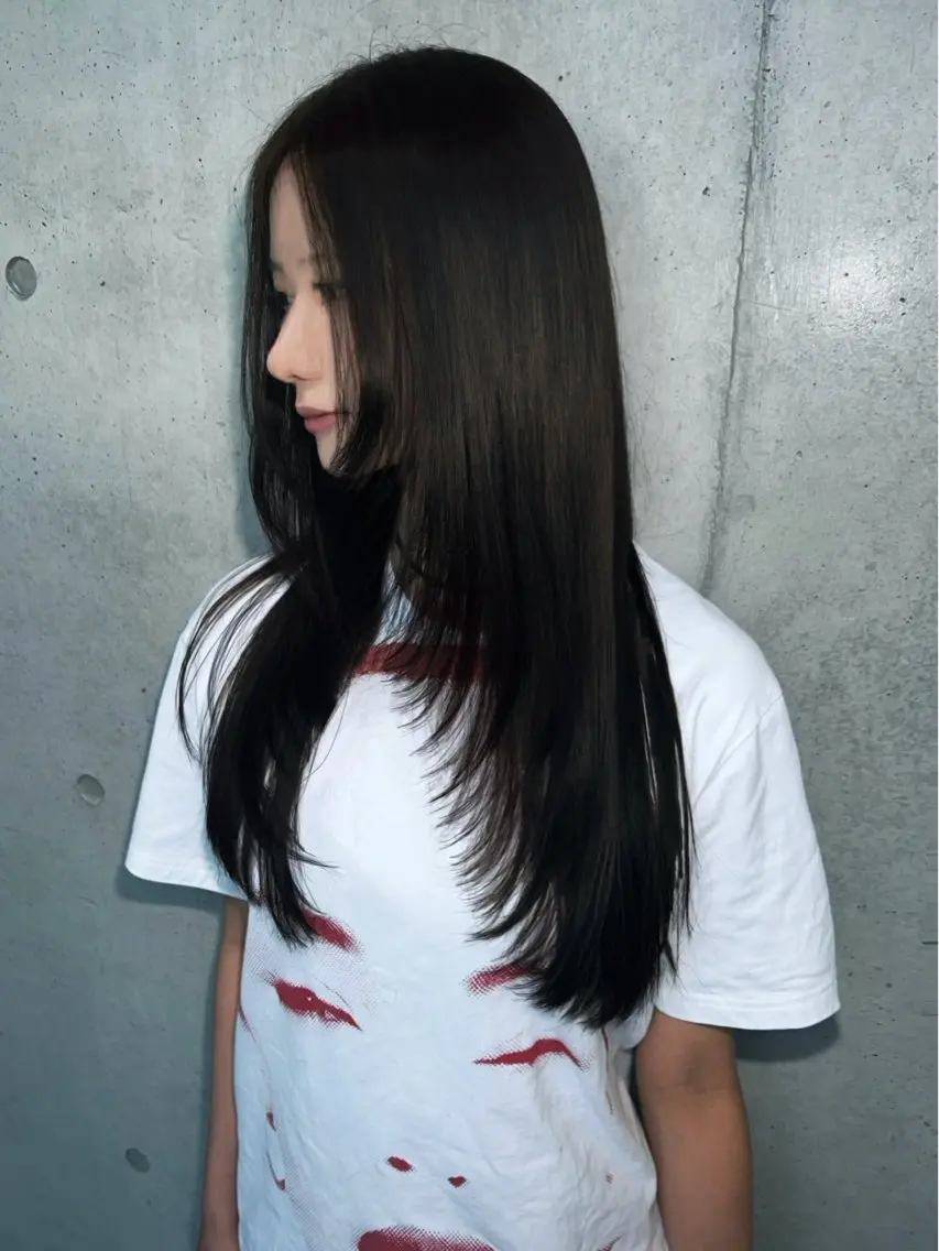 ロング カラー ブラウンカラー ハイレイヤー レイヤーカット カット ヘアカラー トリートメント 個性/レイヤー/ sakura🪽のヘアスタイル