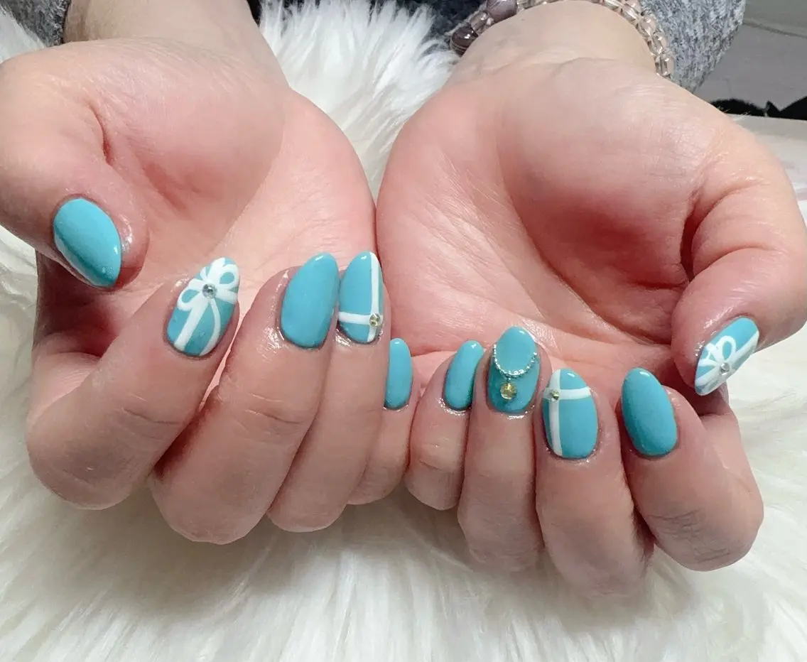 ネイル ハンドネイル ＆ME アンドミーのネイルデザイン