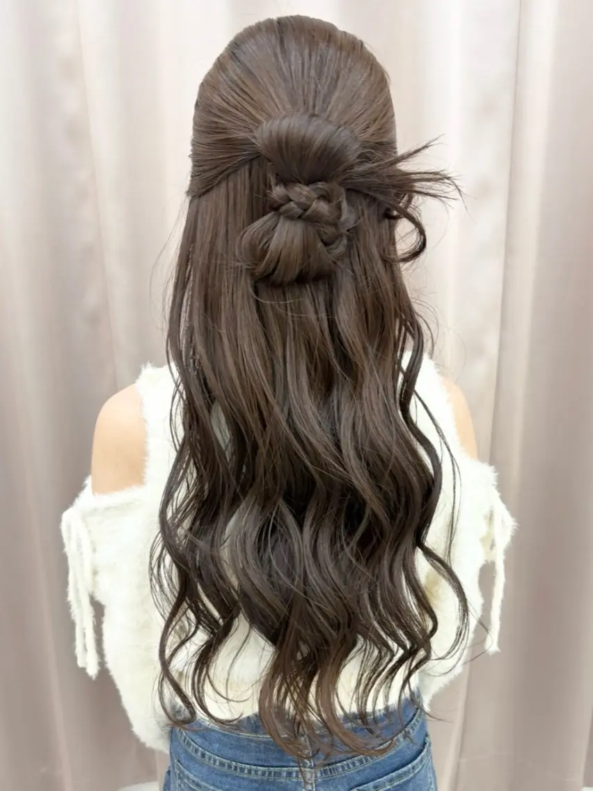 ヘアアレンジ 鈴木 彩莉のヘアスタイル
