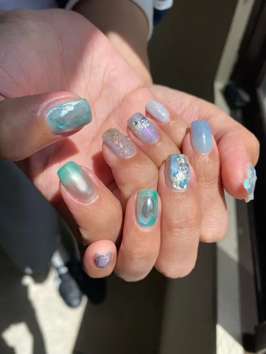 ネイル 成人式 フレンチネイル ジェルネイル ガーリー マグネットネイル ハンドネイル 草加ニュアンスネイル 🌚hersのネイルデザイン