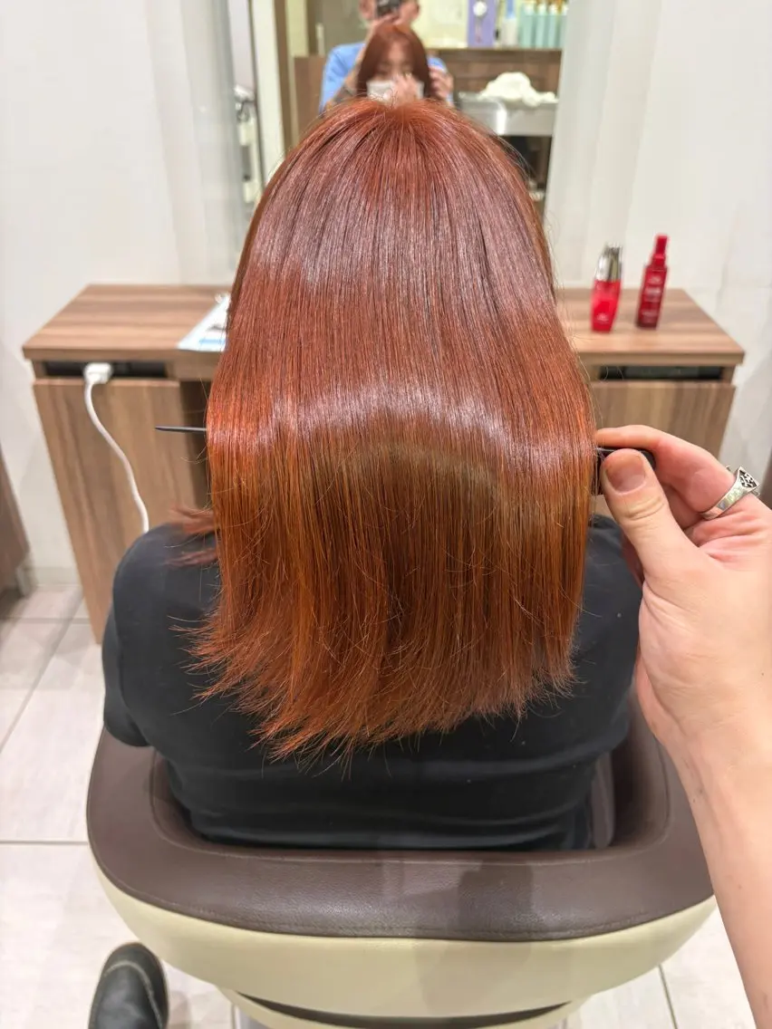 カラー ブリーチ ハイトーンカラー ブリーチなしカラー オレンジ ヘアカラー 黒澤 凌空のヘアスタイル