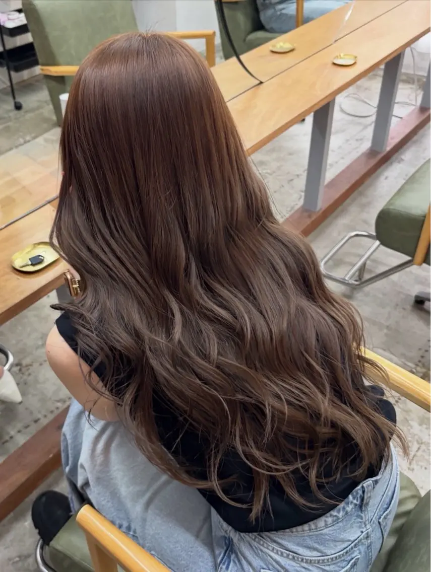 ロング ibuki /大阪 心斎橋カラーモデルのヘアスタイル