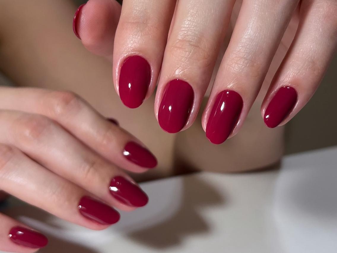 ネイル べっ甲ネイル ボルドー ブラウン チークネイル 長さ出し ハンドネイル ハンドケア NEW NAIL池袋 韓国・ワンホンネイルのネイルデザイン