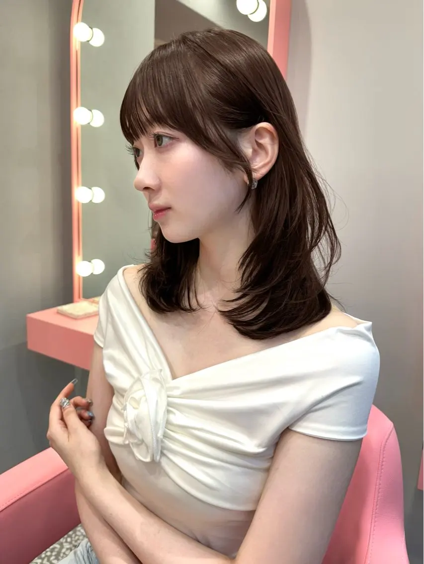 ミディアム 顔周りカット 韓国風ヘア レイヤーカット カット ヘアカラー トリートメント 顔周り/透明感カラー REINA𓍯のヘアスタイル