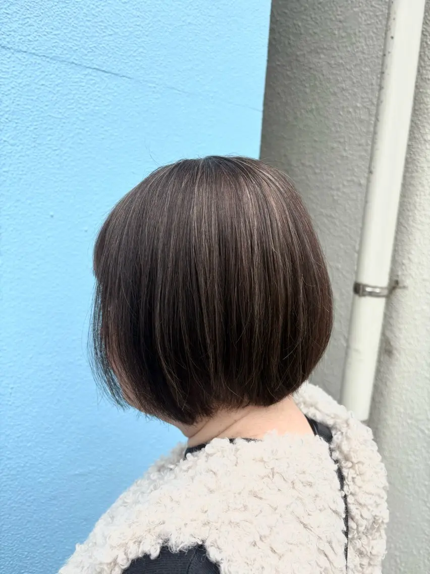 ショート カラー ハイライトカラー ボブ ハイライト Natsumi🤍 横浜のヘアスタイル