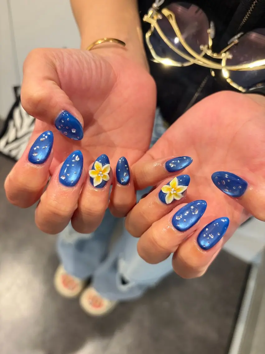 ネイル マグネットネイル 夏ネイル La・lieto 💜Chihaのネイルデザイン
