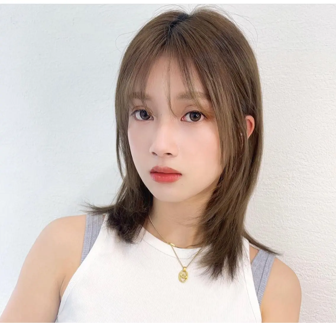 ミディアム 梶 久菜乃のヘアスタイル
