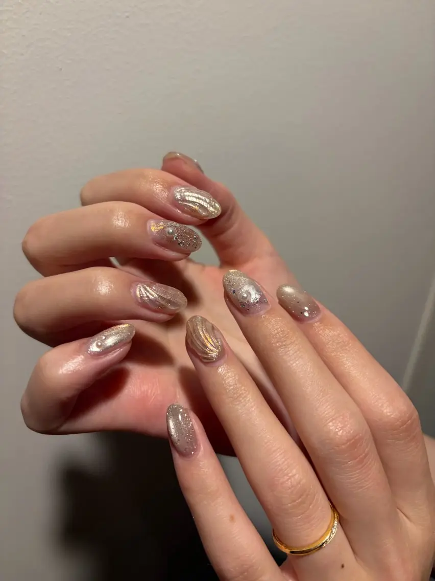ネイル ハンドネイル Manon Hikariのネイルデザイン