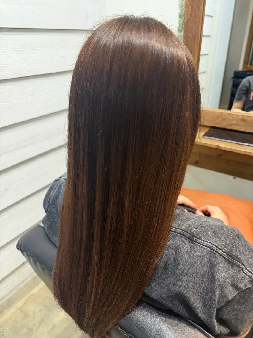ロング 馬渕 梨緒のヘアスタイル