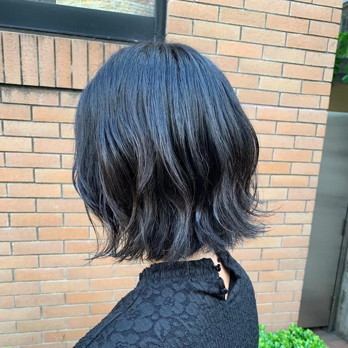 ショート カラー パーマ ヘアアレンジ 黒髪 透明感カラー グレージュ カット ヘアカラー トリートメント 松田 亮葉のヘアスタイル