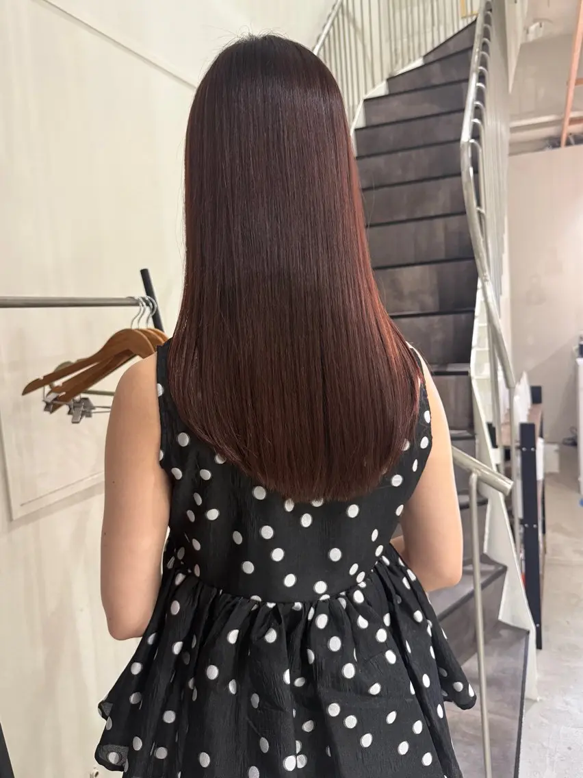 ロング カラー ブリーチ ピンクカラー 髪質改善 カット ヘアカラー トリートメント Kamie 三宮のヘアスタイル