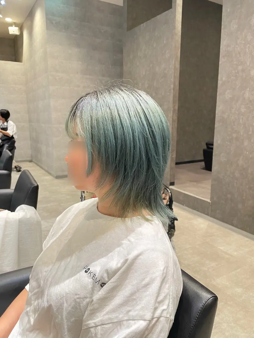 ミディアム ウルフカット カット _white鳳店/ TAKERUのヘアスタイル