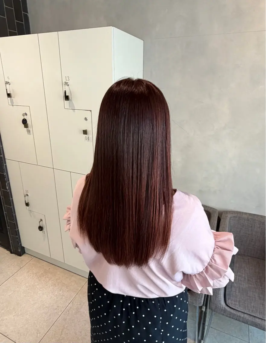 ロング カラー ブラウンカラー ピンクカラー ピンクブラウン 安藤 美夢のヘアスタイル