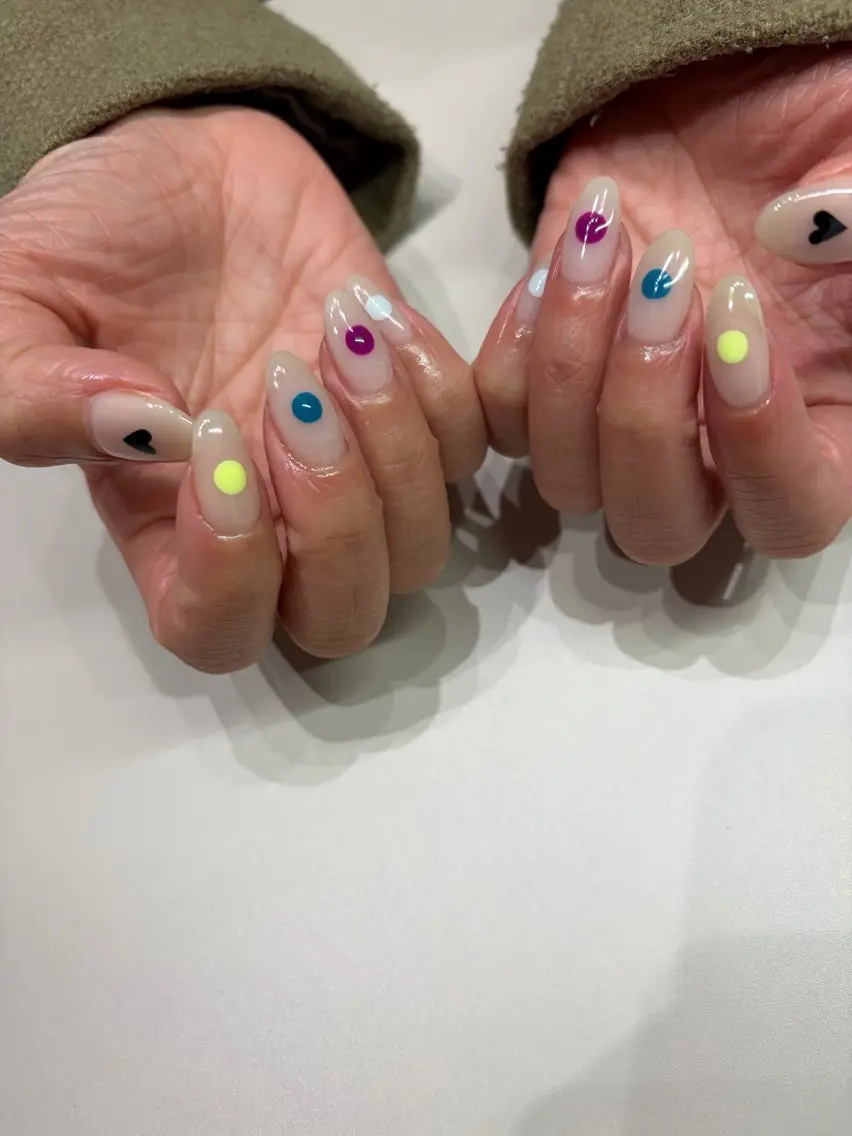 ネイル nailartist lisaのネイルデザイン