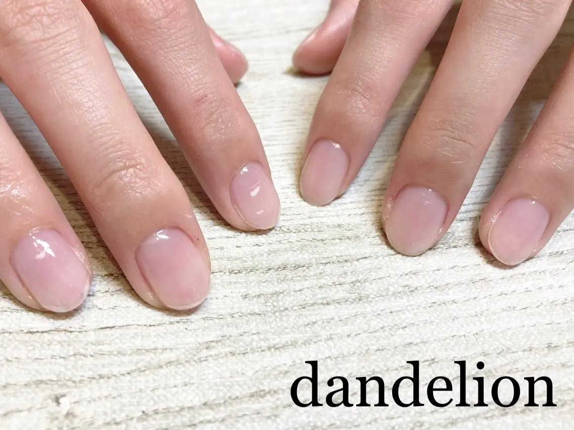 ネイル ハンドネイル ハンドケア dandelion ダンデライオンのネイルデザイン
