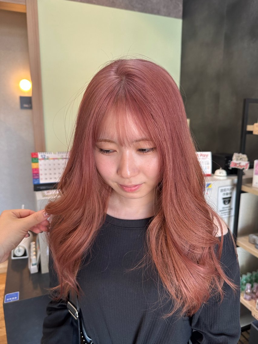 ロング ヘアカラー トリートメント 坂庭 美夢のヘアスタイル