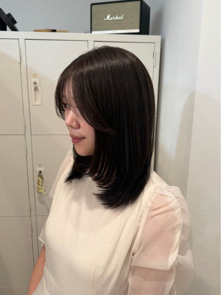 ミディアム カラー ミディアムレイヤー 透明感カラー レイヤーカット カット ヘアカラー yutaka/レイヤ ーカット/髪質改善のヘアスタイル