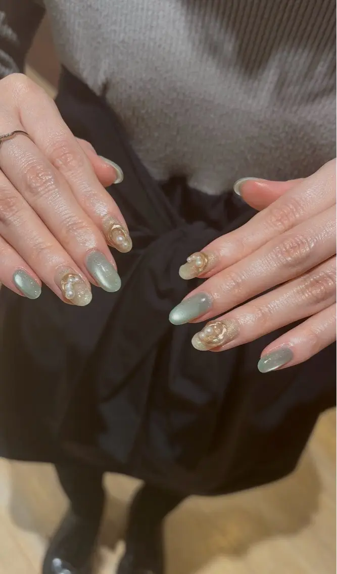 ネイル アートネイル マグネットネイル モンタナ nailのネイルデザイン