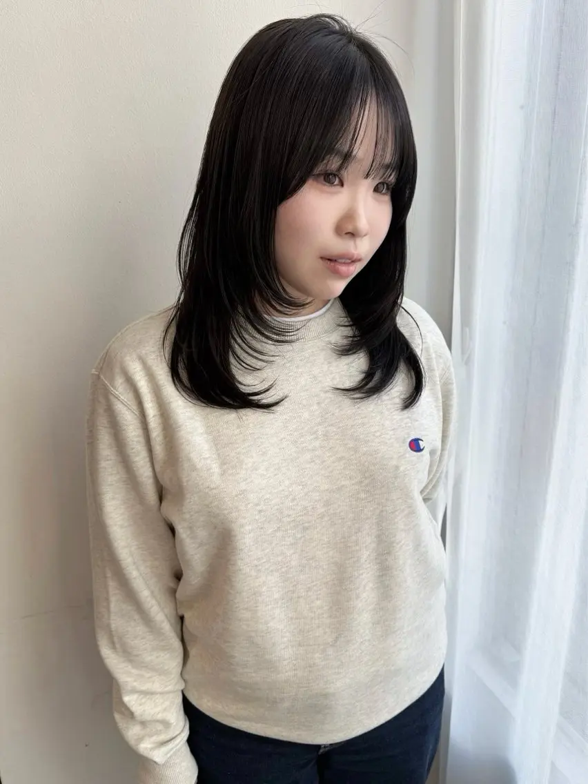 ロング 韓国風ヘア レイヤーカット hina / shortmodelのヘアスタイル