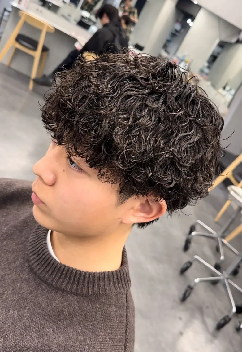 カット無料+波巻きパーマの写真