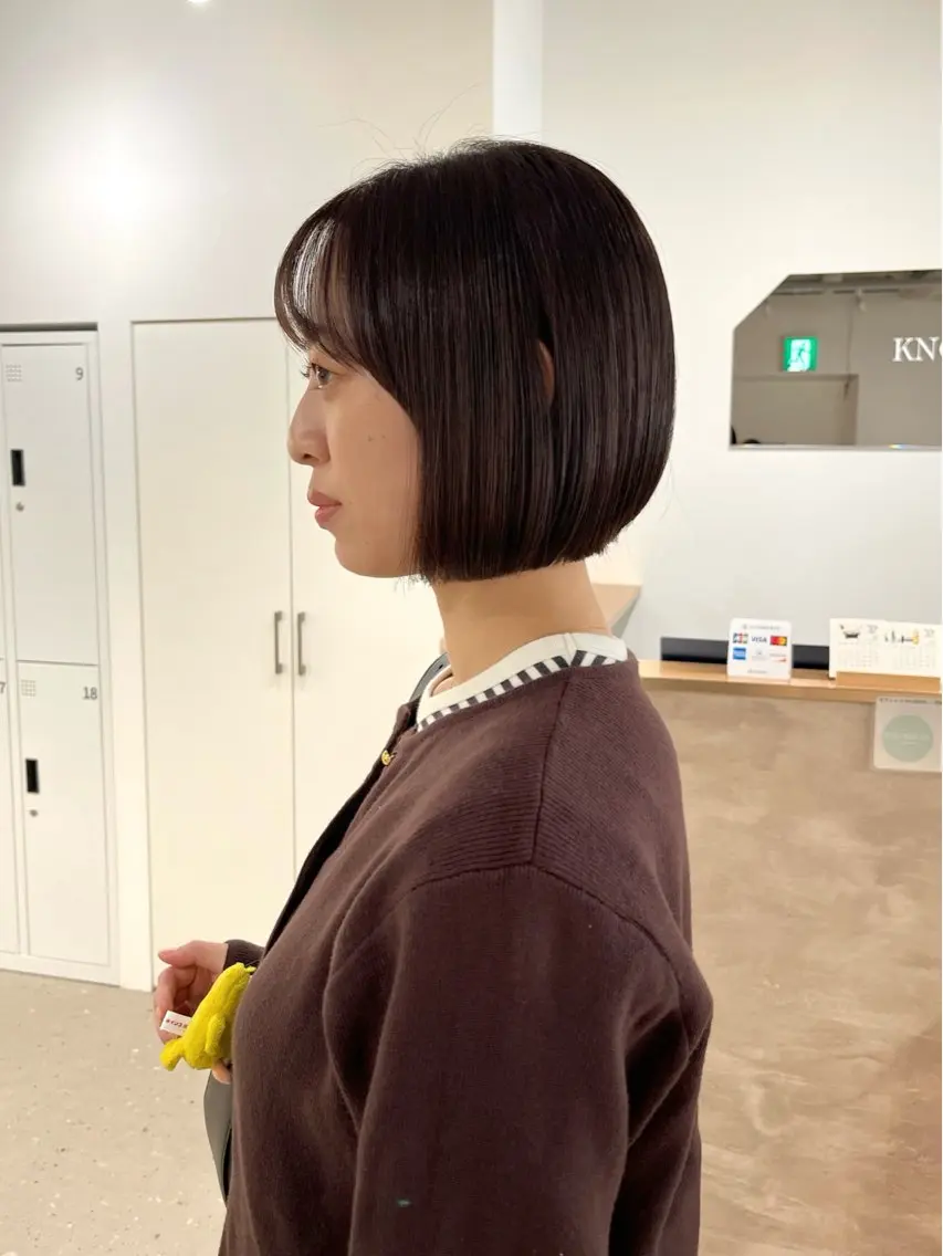 ミディアム カラー ミディアムパーマ ブリーチ 透明感カラー ダブルカラー ハイライトカラー 小顔カット/ 透明感カラー/阪本桃のヘアスタイル