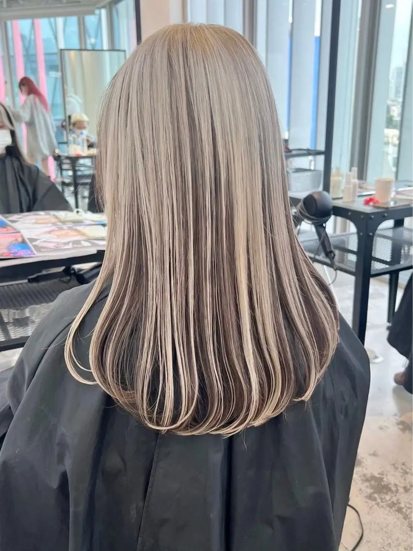 カラー ブリーチ 透明感カラー ネイビーカラー オレンジ ピンクカラー ヘアカラー トリートメント 🍒似合わせ×ハイト ーン🍒ユリナのヘアスタイル