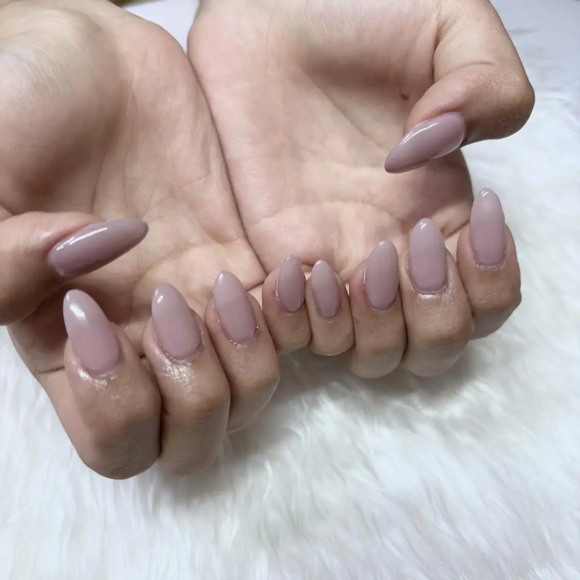 【オフあり】ジェルチップ長さだし10本ラメグラデーションの写真
